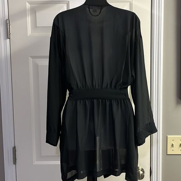 Victoria’s Secret Sheer Black/Gray Tie Close Long Sleeve Robe with Pockets- OSFM - Picture 10 of 16